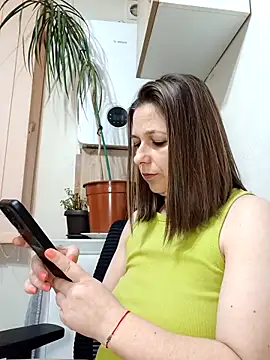 AdaJoy online show from February 2026 09:42:01 PM