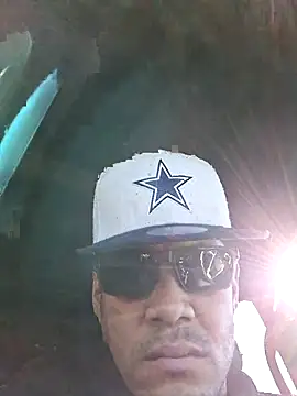 Snapshot of allenyalana chatting on January 2026 09:18:02 PM allenyalana online show from January 2026 09:18:02 PM