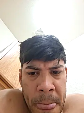 Snapshot of allenyalana chatting on March 2026 09:49:02 AM allenyalana online show from March 2026 09:49:02 AM