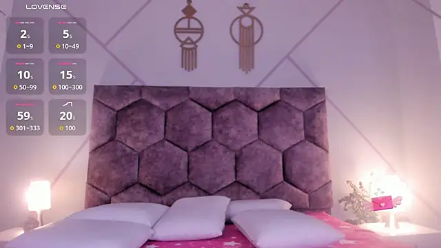 Snapshot of valeria_becket chatting on April 2026 07:38:02 PM valeria becket online show from April 2026 07:38:02 PM