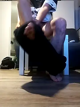 Snapshot of MtotheARKyo chatting on September 2025 03:50:02 AM MtotheARKyo online show from September 2025 03:50:02 AM