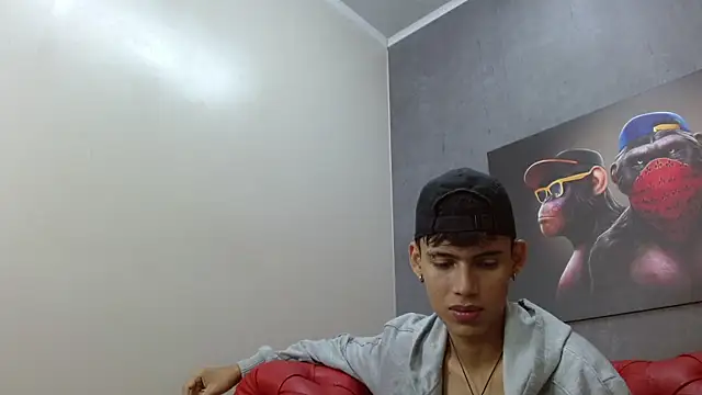 Astaroth Grigori online show from April 2026 06:10:01 PM