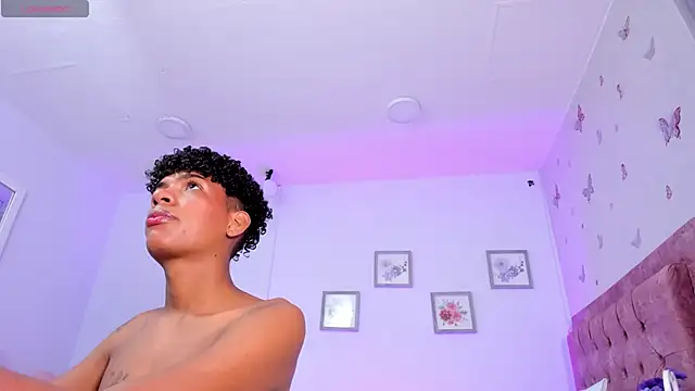 Jack Rusel online show from April 2026 03:48:01 AM