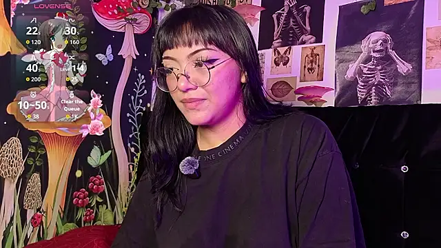 Snapshot of victoriia_thompson chatting on March 2026 09:00:01 PM victoriia thompson online show from March 2026 09:00:01 PM