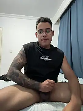 pornooyooo online show from March 2026 05:01:02 AM