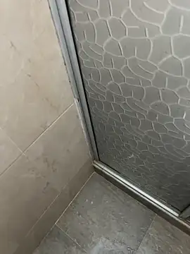 Snapshot of Arleymounthblack chatting on April 2026 02:10:01 AM Arleymounthblack online show from April 2026 02:10:01 AM