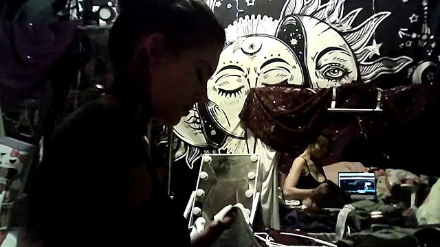 Snapshot of allymoon1369 chatting on March 2026 08:19:01 AM allymoon1369 online show from March 2026 08:19:01 AM