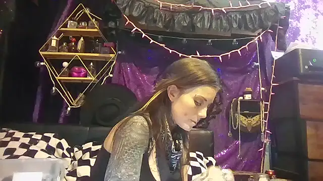 Snapshot of allymoon1369 chatting on April 2026 07:07:02 PM allymoon1369 online show from April 2026 07:07:02 PM