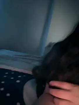 emmasweet7 online show from January 2026 04:17:01 AM