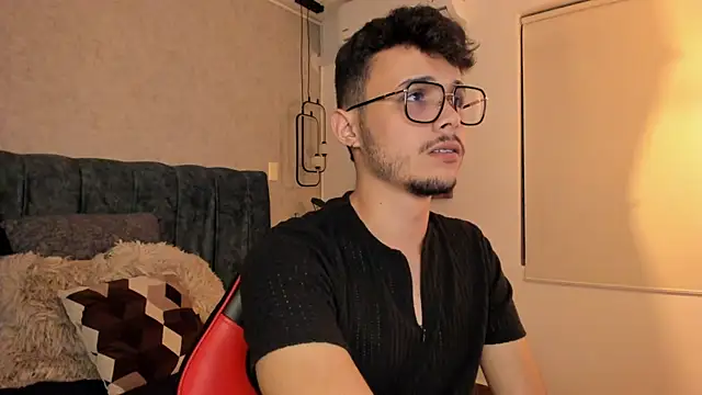 Snapshot of Alhan_Twink chatting on July 2026 04:14:02 AM Alhan Twink online show from July 2026 04:14:02 AM