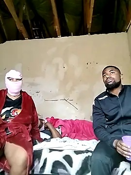 KAT AND DEE online show from March 2026 02:23:02 PM