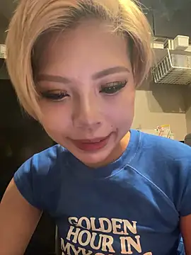 BADBITCHISAKI online show from March 2026 01:48:01 PM