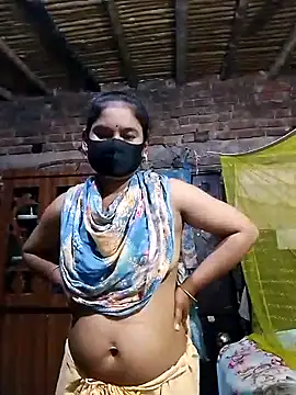 Hot Sweeti online show from April 2026 09:48:02 PM