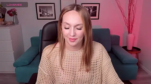 Snapshot of EvieMagical chatting on February 2026 05:59:02 AM EvieMagical online show from February 2026 05:59:02 AM