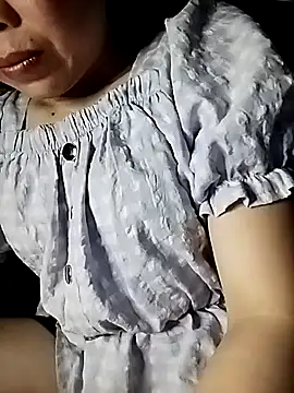 Snapshot of Sam-cute chatting on April 2026 06:03:01 AM Sam-cute online show from April 2026 06:03:01 AM