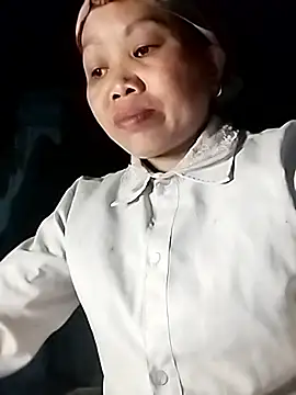 Snapshot of Sam-cute chatting on April 2026 12:08:02 PM Sam-cute online show from April 2026 12:08:02 PM