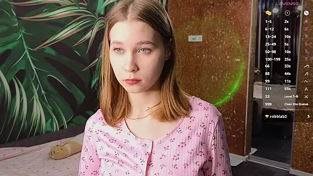 vickky shy online show from February 2026 06:52:01 PM