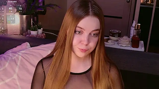 bratwifelina online show from February 2026 07:47:02 PM