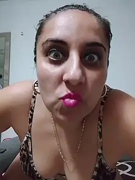 Snapshot of AntoAntonianna chatting on February 2026 05:36:01 PM AntoAntonianna online show from February 2026 05:36:01 PM