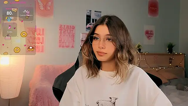 Snapshot of dinnerwithflowers chatting on April 2026 06:10:01 PM dinnerwithflowers online show from April 2026 06:10:01 PM