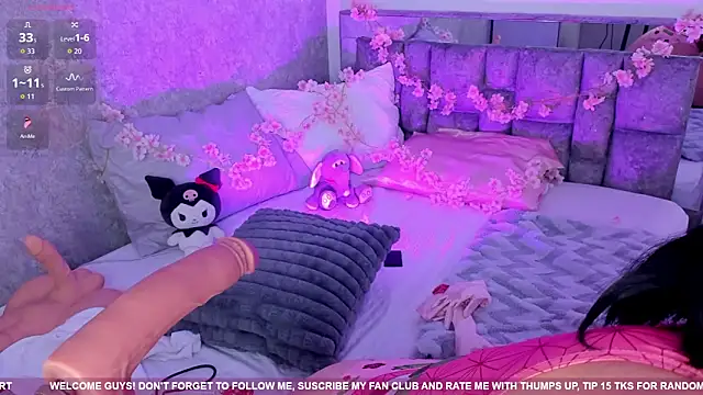 Snapshot of Tiny__Emmy_ chatting on March 2026 10:56:02 PM Tiny Emmy online show from March 2026 10:56:02 PM