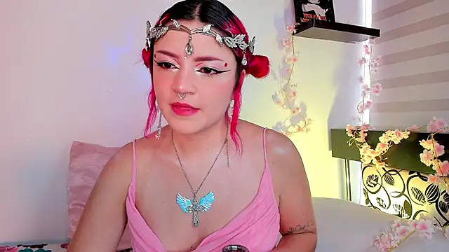 Snapshot of Tiny__Emmy_ chatting on April 2026 08:47:01 PM Tiny Emmy online show from April 2026 08:47:01 PM