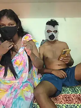 Snapshot of hotcopuleandsweet chatting on May 2026 04:07:01 AM hotcopuleandsweet online show from May 2026 04:07:01 AM