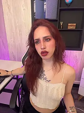 Snapshot of elodie_rouge chatting on March 2026 12:22:01 PM elodie rouge online show from March 2026 12:22:01 PM