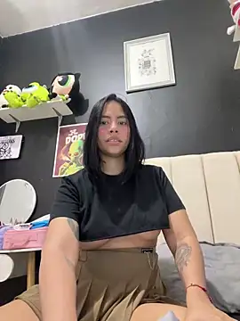 Snapshot of CarolinaRaven chatting on March 2026 02:26:02 AM CarolinaRaven online show from March 2026 02:26:02 AM