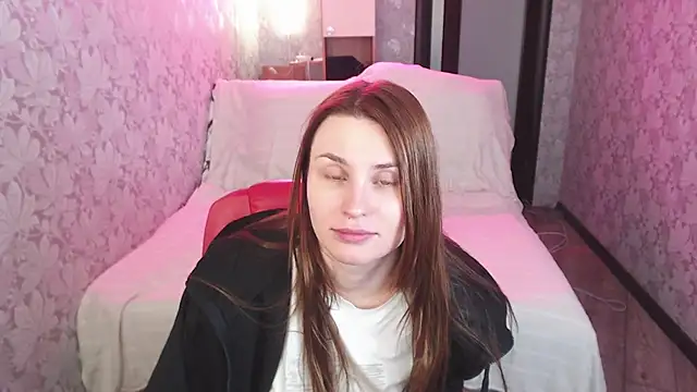 Snapshot of girl_from_hardfuckland chatting on April 2026 11:31:01 AM girl from hardfuckland online show from April 2026 11:31:01 AM