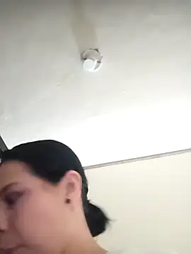 RossyAlvarez online show from April 2026 02:10:01 AM