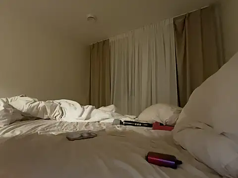 TitiTinyThai online show from April 2026 11:18:02 PM