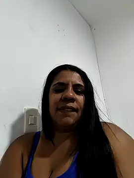 Zeyllyjhonson online show from February 2026 04:13:01 AM