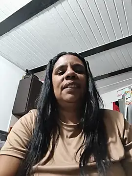 Snapshot of Zeyllyjhonson chatting on June 2026 02:46:01 AM Zeyllyjhonson online show from June 2026 02:46:01 AM
