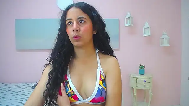 scarlett clyde online show from February 2026 12:21:01 PM