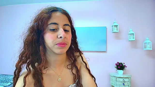 scarlett clyde online show from July 2026 12:34:01 PM