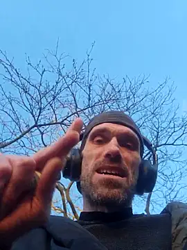 Snapshot of BlnAktivGay chatting on March 2026 04:13:01 PM BlnAktivGay online show from March 2026 04:13:01 PM