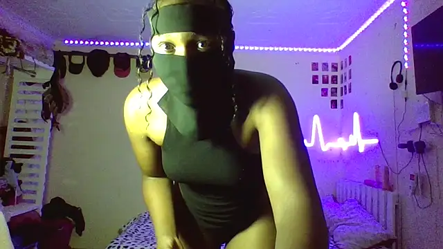 Snapshot of BZ2023 chatting on March 2026 05:44:01 AM BZ2023 online show from March 2026 05:44:01 AM