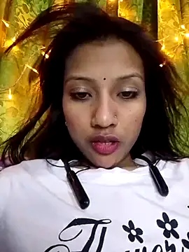 Maliha Chowdhury online show from April 2026 11:24:02 PM