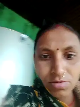 Snapshot of Juli_rathore chatting on February 2026 02:32:01 AM Juli rathore online show from February 2026 02:32:01 AM