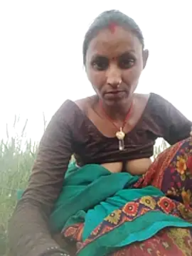 Snapshot of Juli_rathore chatting on February 2026 12:43:02 PM Juli rathore online show from February 2026 12:43:02 PM