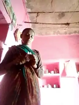 Snapshot of Juli_rathore chatting on February 2026 02:54:01 AM Juli rathore online show from February 2026 02:54:01 AM