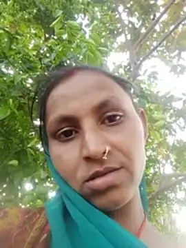 Snapshot of Juli_rathore chatting on February 2026 04:02:02 AM Juli rathore online show from February 2026 04:02:02 AM