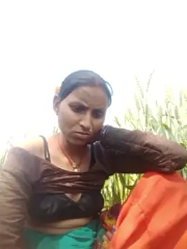 Snapshot of Juli_rathore chatting on March 2026 07:15:01 AM Juli rathore online show from March 2026 07:15:01 AM