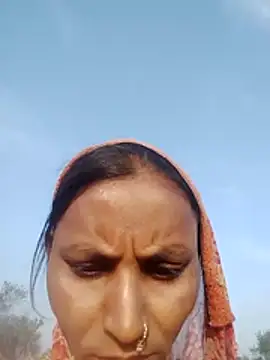 Snapshot of Juli_rathore chatting on March 2026 02:06:02 AM Juli rathore online show from March 2026 02:06:02 AM