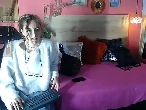 maria Turner1 online show from April 2026 08:57:02 AM