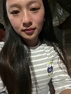 Thuyli xx online show from January 2026 03:39:02 PM