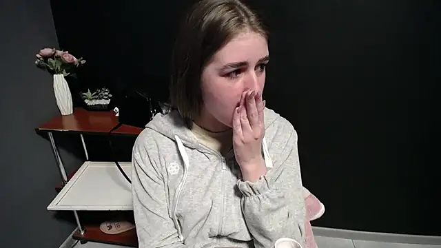 Snapshot of Sunny_siren chatting on March 2026 02:56:02 PM Sunny siren online show from March 2026 02:56:02 PM