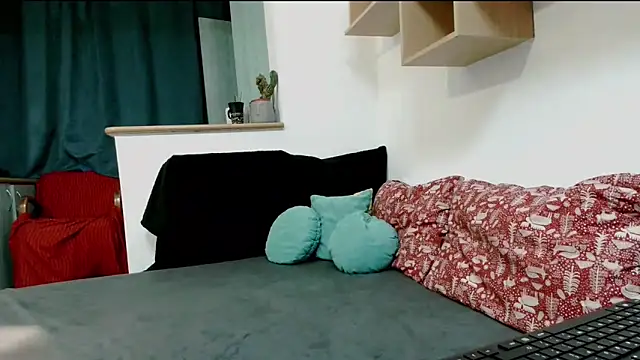 Crista-Elio online show from February 2026 04:04:01 PM