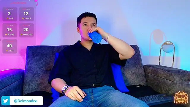 Alexander Connor online show from February 2026 12:12:01 PM